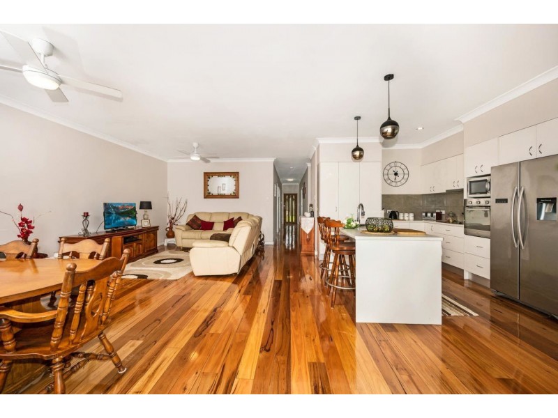 5 Bucketts Way, Stroud NSW 2425