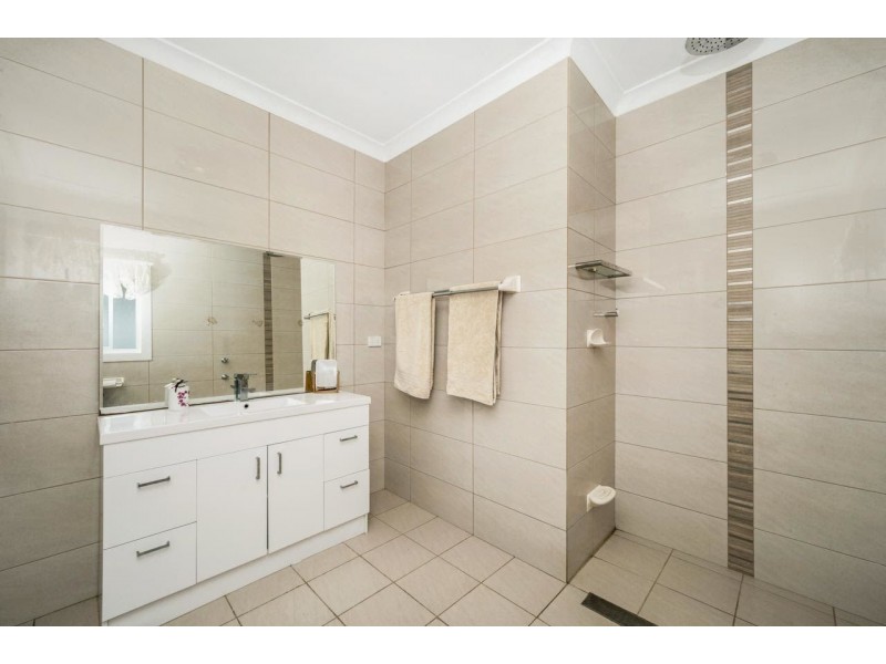 5 Bucketts Way, Stroud NSW 2425