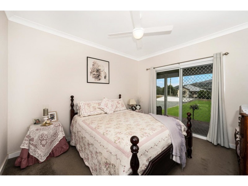 5 Bucketts Way, Stroud NSW 2425