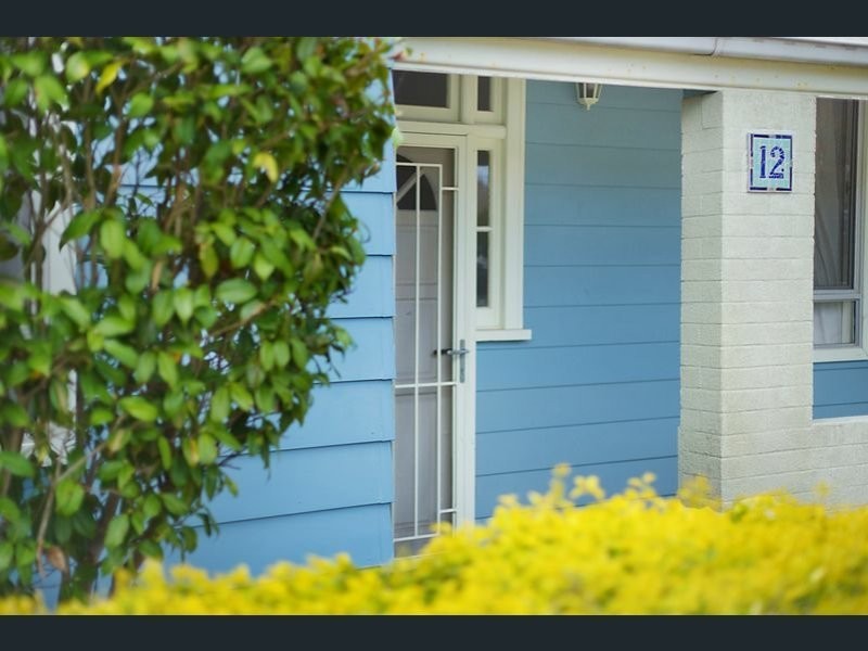 12 Crown Street, Stockton NSW 2295