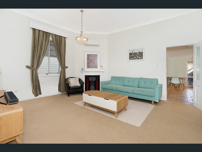 12 Crown Street, Stockton NSW 2295