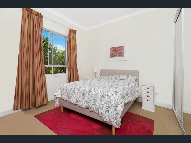 12 Crown Street, Stockton NSW 2295