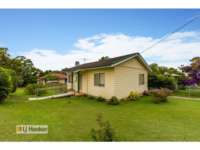 2 Edinburgh Street, Raymond Terrace NSW 2324
