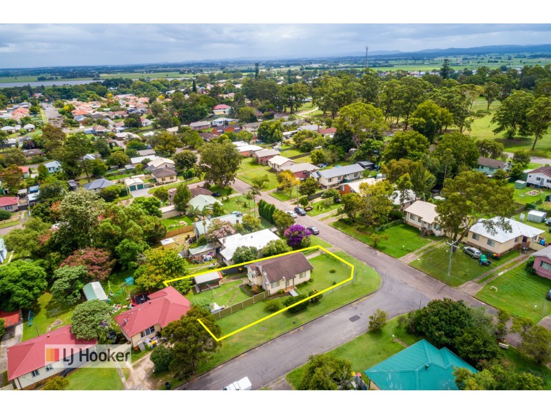 2 Edinburgh Street, Raymond Terrace NSW 2324