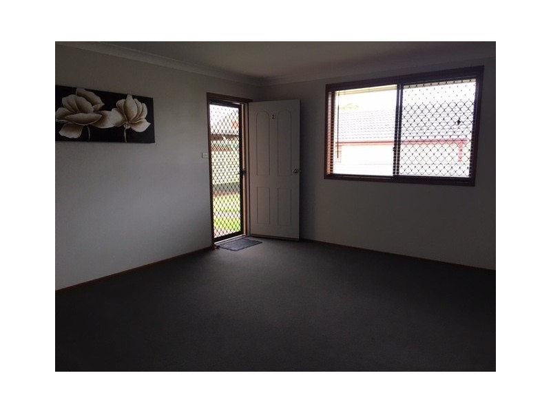 2/23 Lachlan Street, Raymond Terrace NSW 2324