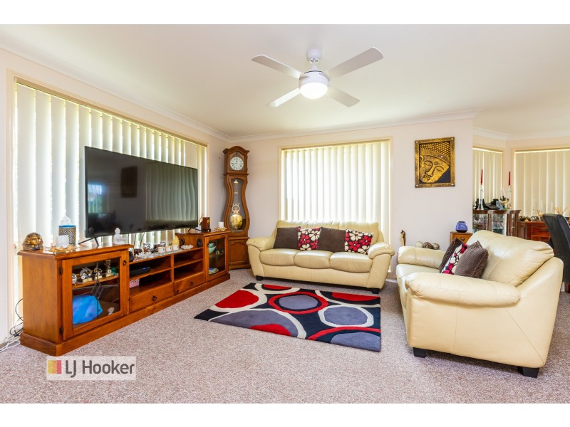 89 Dalyell Way, Raymond Terrace NSW 2324