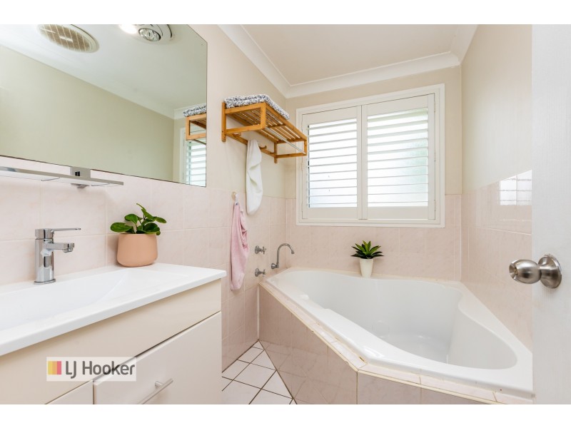 6 Sabre Avenue, Raymond Terrace NSW 2324