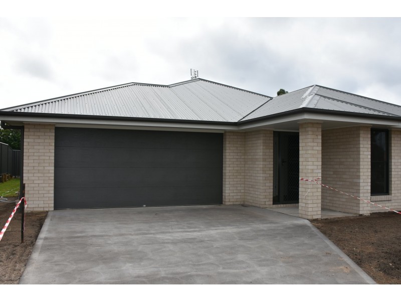 22 Joseph Sheen Drive, Raymond Terrace NSW 2324