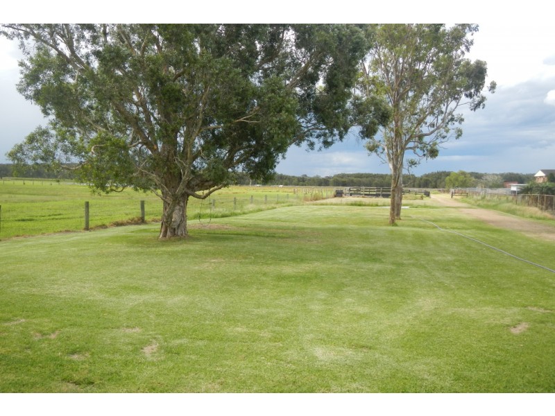 106 Cabbage Tree Road, Williamtown NSW 2318