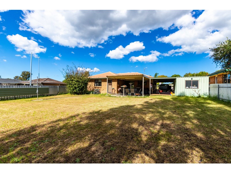 98 Benjamin Lee Drive, Raymond Terrace NSW 2324