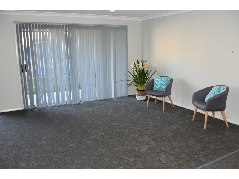 2/19 Mount Hall Road, Raymond Terrace NSW 2324