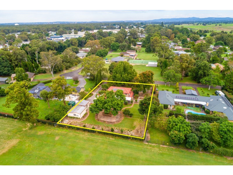 33 Kingston Parade, Heatherbrae NSW 2324