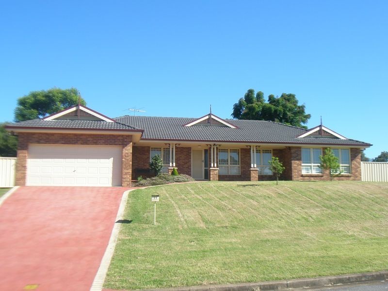 11 Bellevue Street, Raymond Terrace NSW 2324