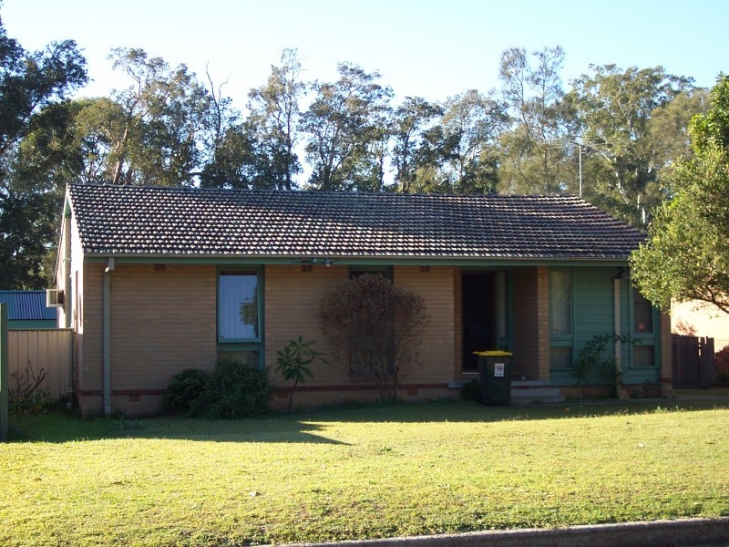 74 Links Drive, Raymond Terrace NSW 2324