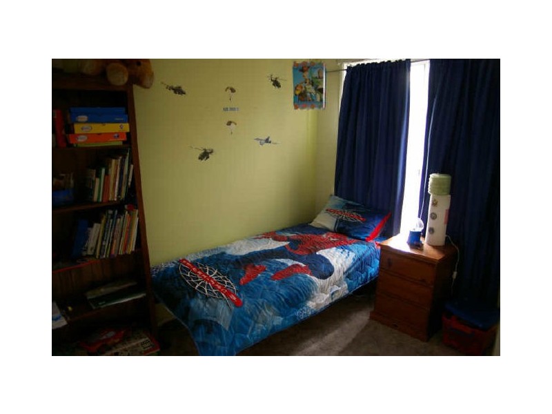 2 Myra Court, Raymond Terrace NSW 2324