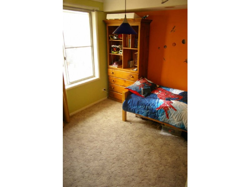 2 Myra Court, Raymond Terrace NSW 2324