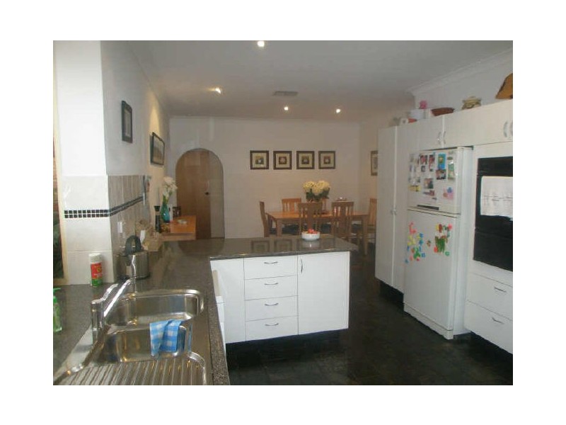 6 Cadell Close, Raymond Terrace NSW 2324