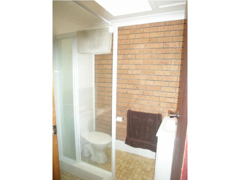 1,2,3/2 Johnson Close, Raymond Terrace NSW 2324