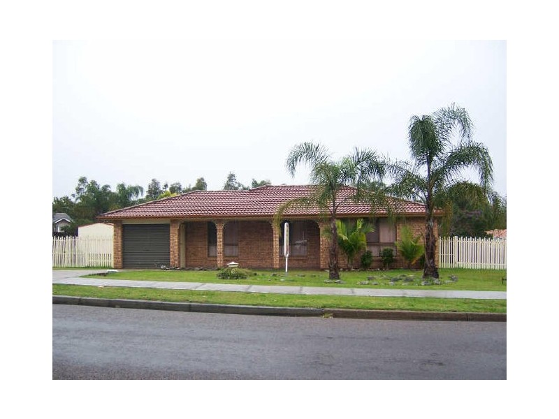 2 Cintra Court, Raymond Terrace NSW 2324