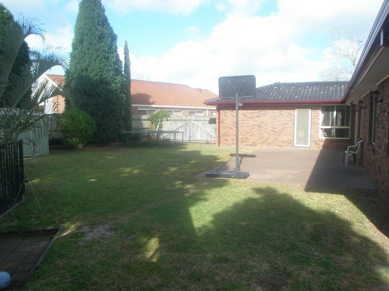 4 Orchard Place, Raymond Terrace NSW 2324