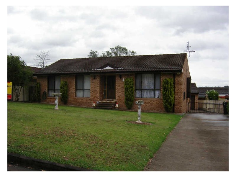 4 Fairchild Street, Raymond Terrace NSW 2324