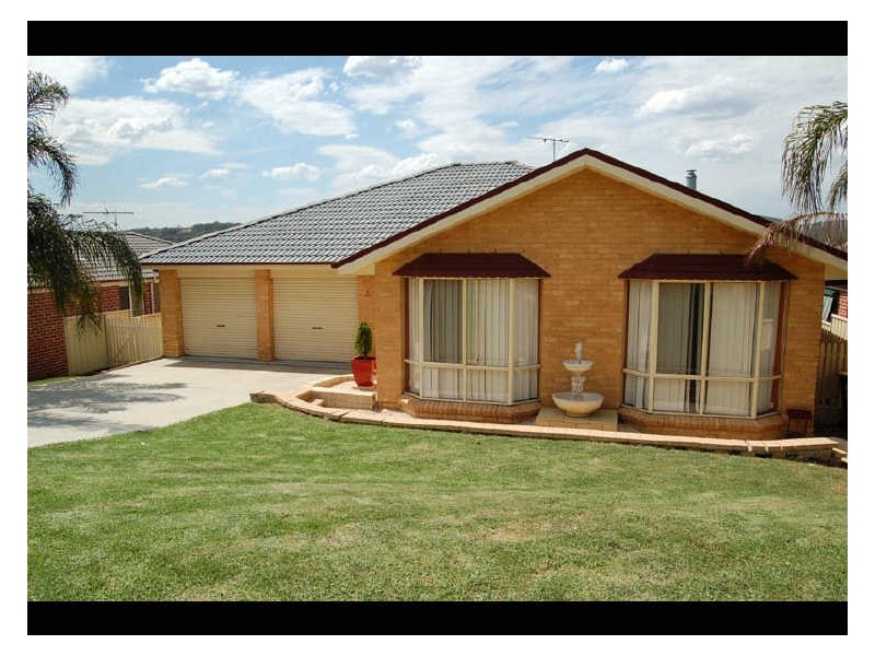35 Holwell Circuit, Raymond Terrace NSW 2324