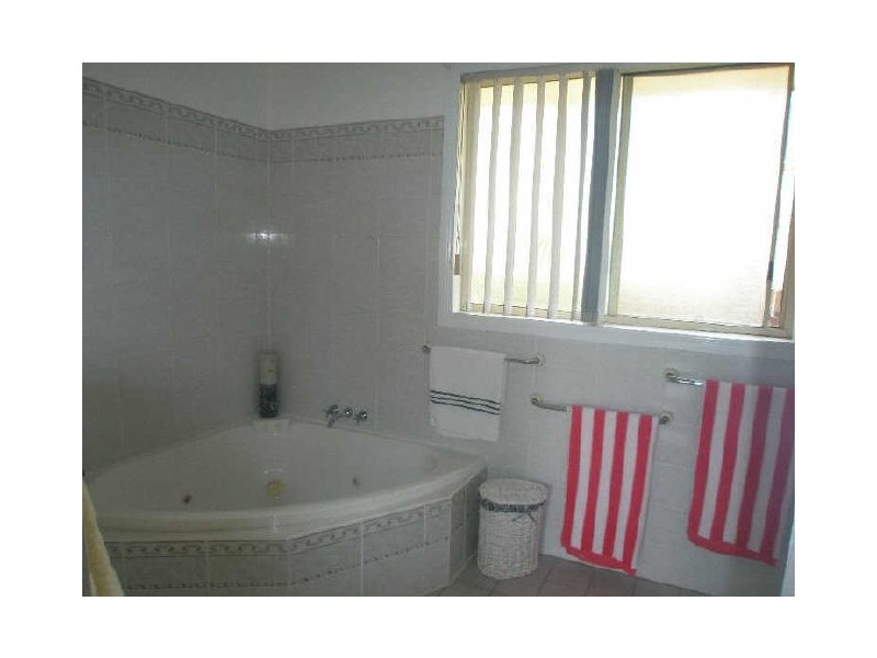 95 Alton Road, Raymond Terrace NSW 2324