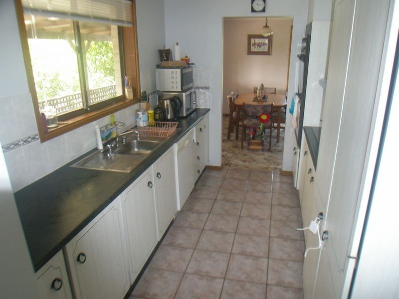 11 Cobham Close, Raymond Terrace NSW 2324