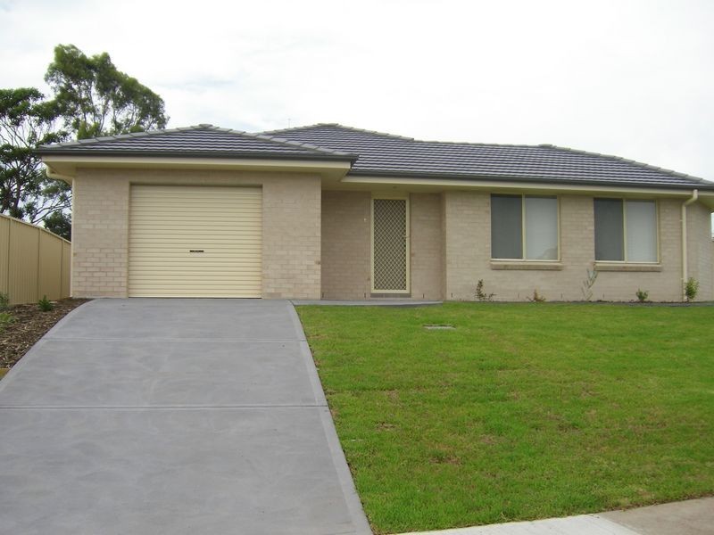 1/45 Gwen Parade, Raymond Terrace NSW 2324