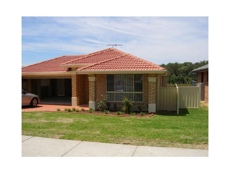 82 Joseph Sheen Drive, Raymond Terrace NSW 2324