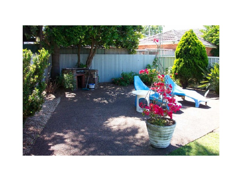 214 Adelaide Street, Heatherbrae NSW 2324