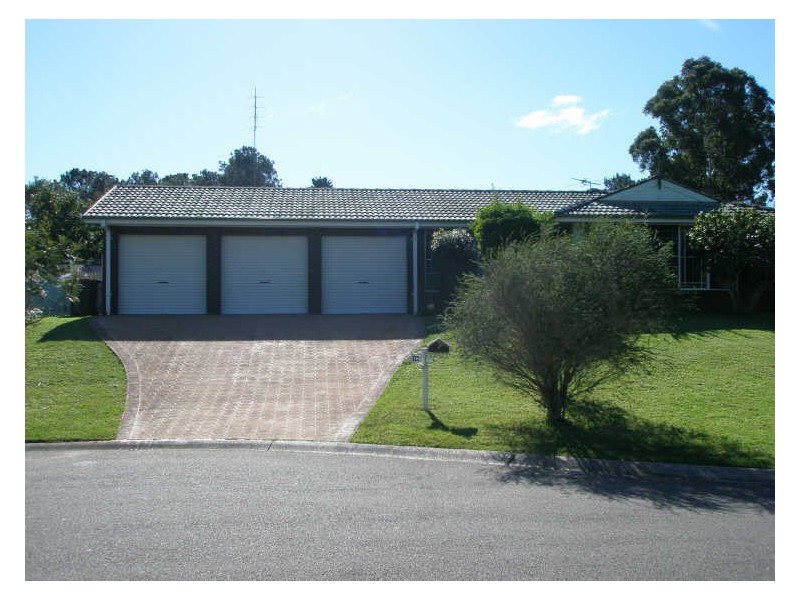 16 Burrowell Close, Raymond Terrace NSW 2324