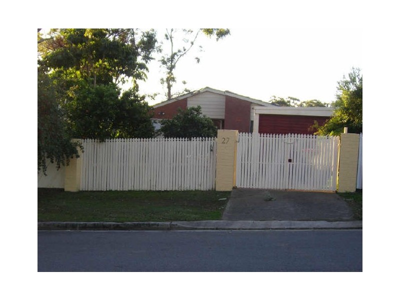 27 Clyde Circuit, Raymond Terrace NSW 2324