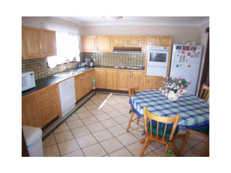 32 Henning Road, Raymond Terrace NSW 2324