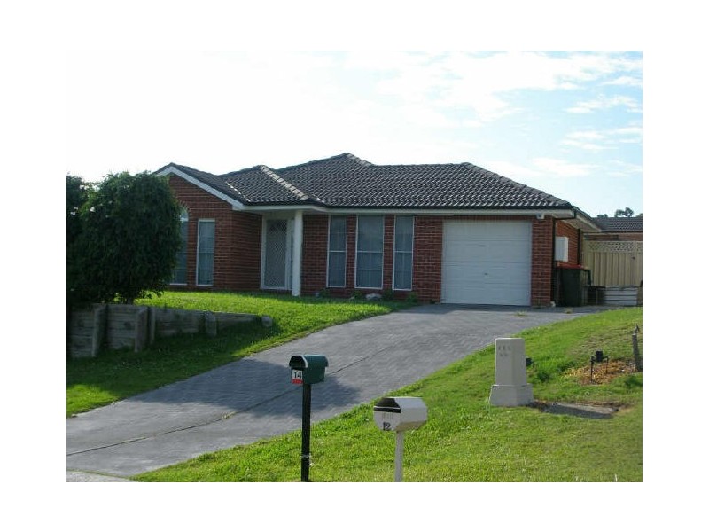 14 Leigh Place, Raymond Terrace NSW 2324