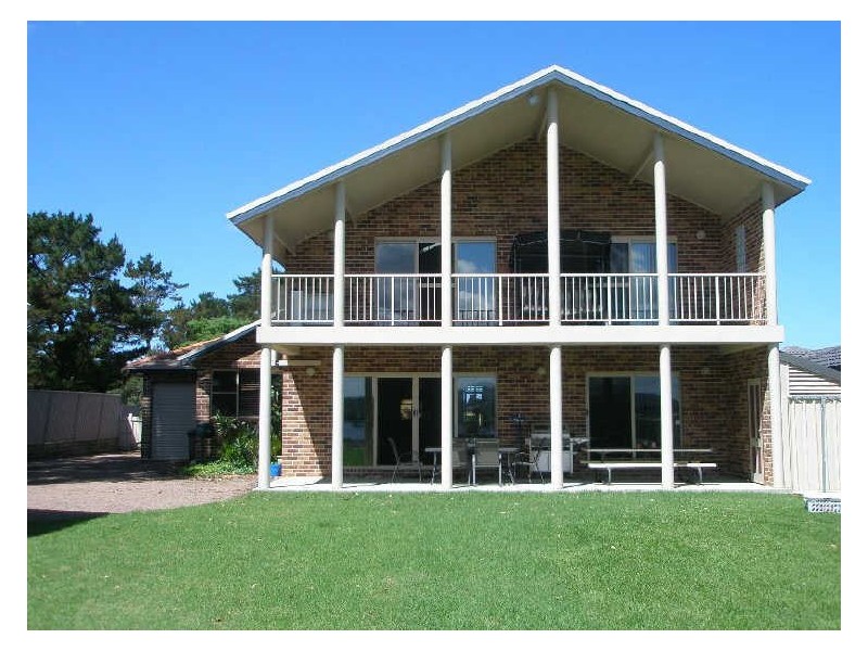 23 Lakeview Crescent, Raymond Terrace NSW 2324