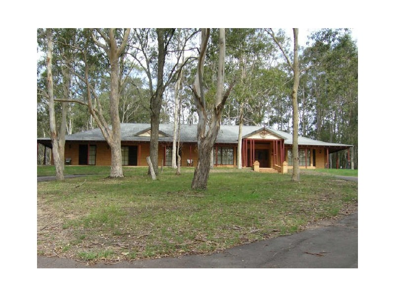 7 Warrigal Close, Brandy Hill NSW 2324