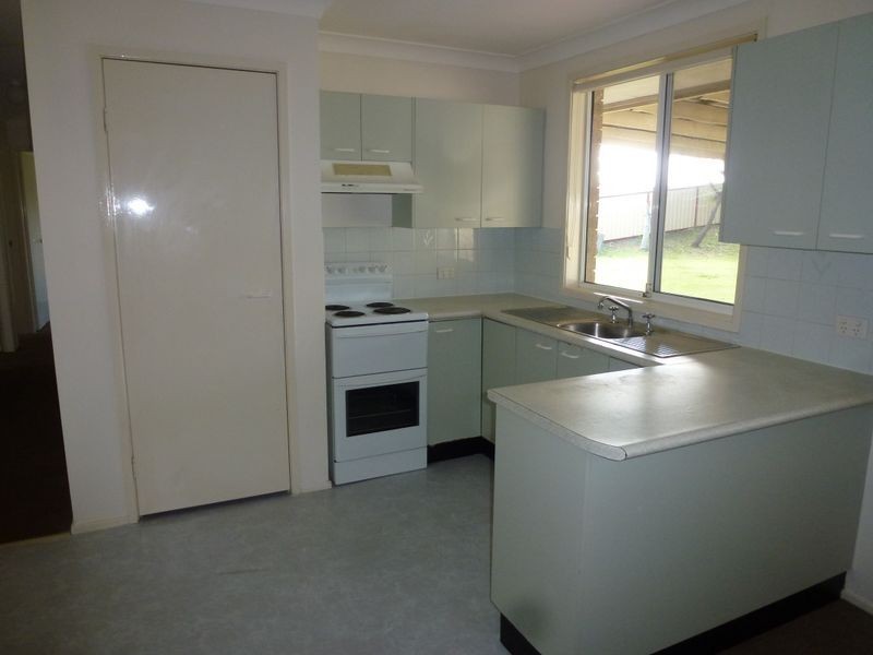 21 Oxley Close, Raymond Terrace NSW 2324