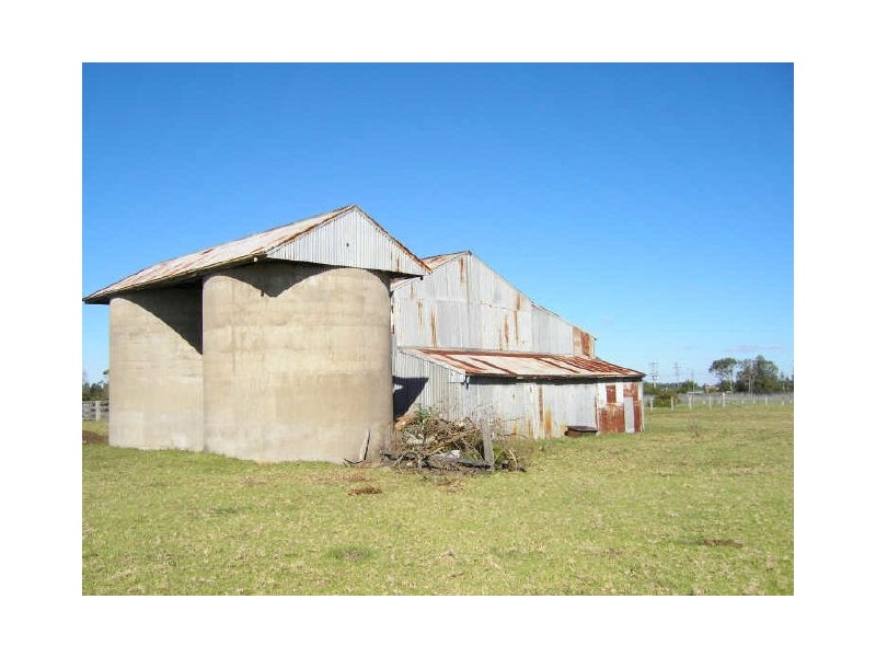 17 Martins Wharf Road, Millers Forest NSW 2324