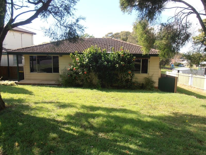 2 Acacia Avenue, Raymond Terrace NSW 2324