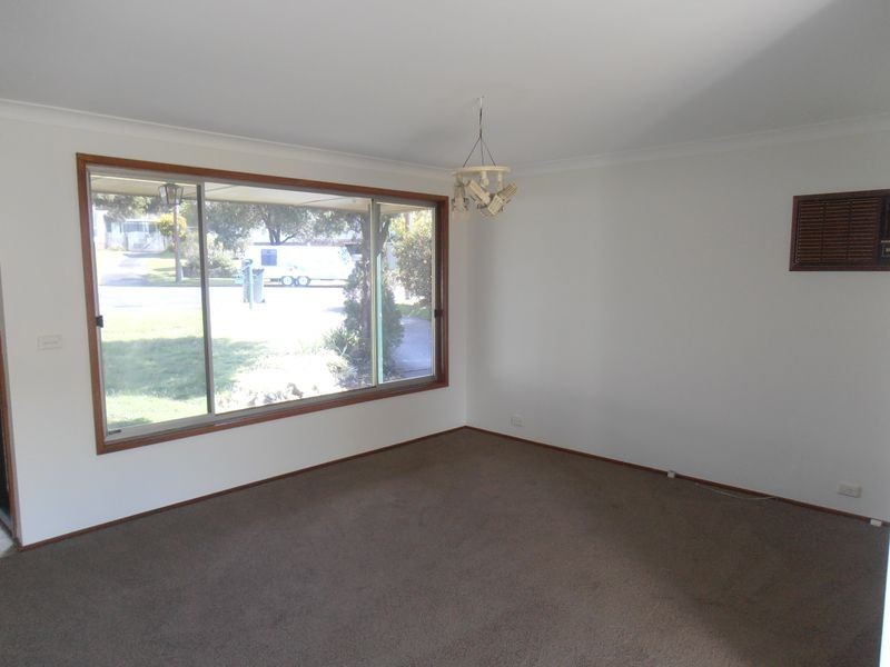 2 Acacia Avenue, Raymond Terrace NSW 2324