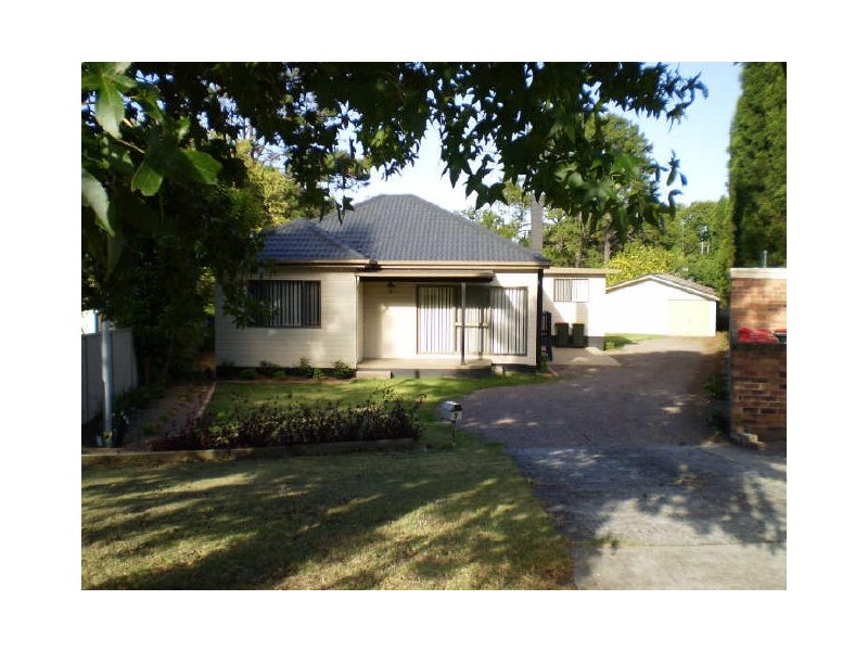 5 Osborn Crescent, Raymond Terrace NSW 2324