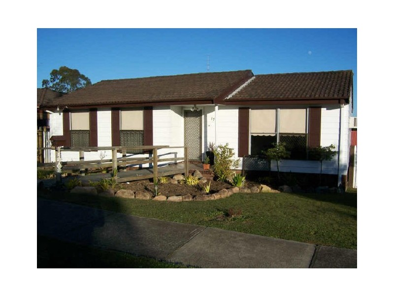 17 Riverview Place, Raymond Terrace NSW 2324