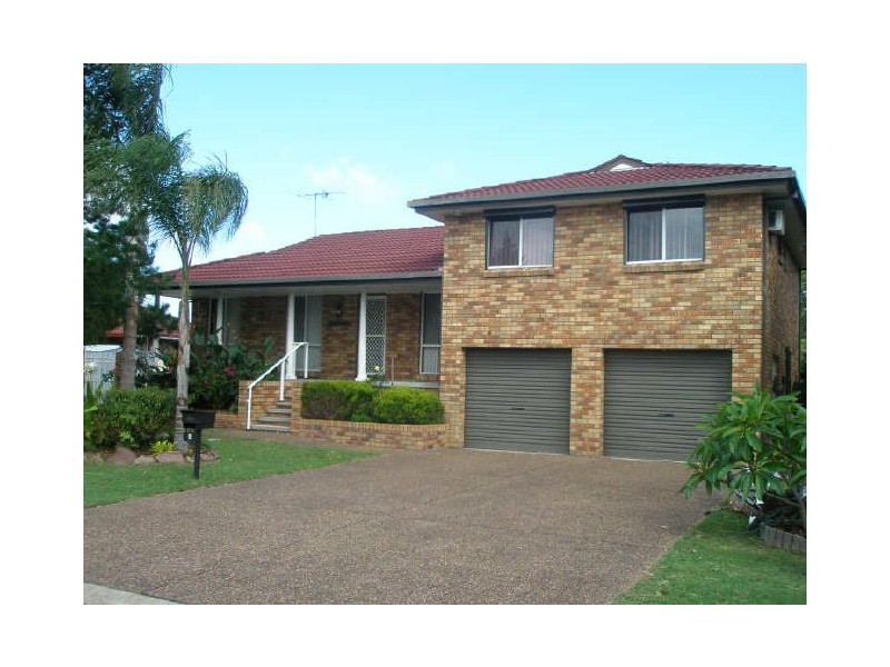 1 Replica Close, Raymond Terrace NSW 2324