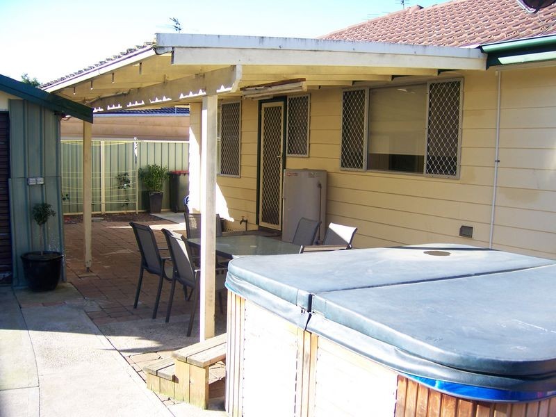 1 Salamander Place, Raymond Terrace NSW 2324