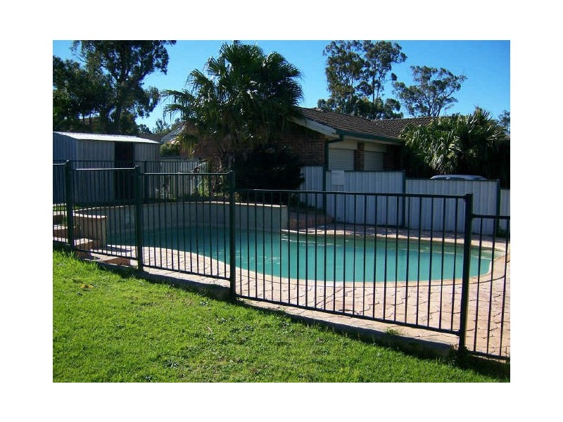 2 Redman Road, Medowie NSW 2318