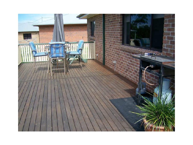 17 Still Street, Seaham NSW 2324
