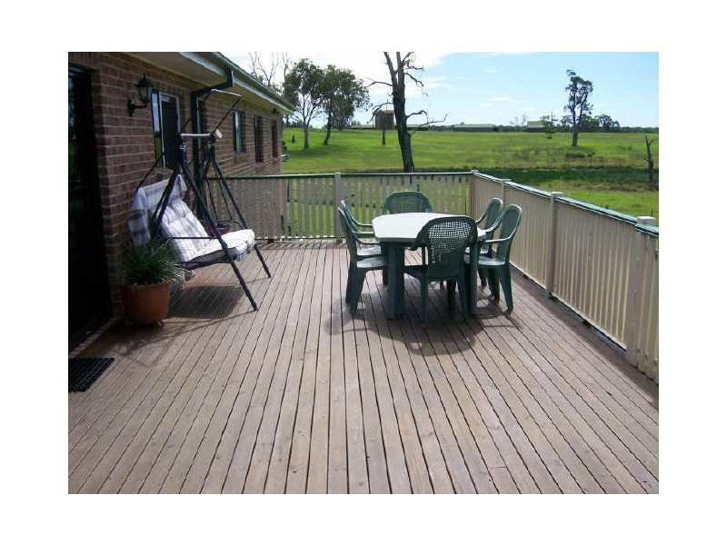 17 Still Street, Seaham NSW 2324