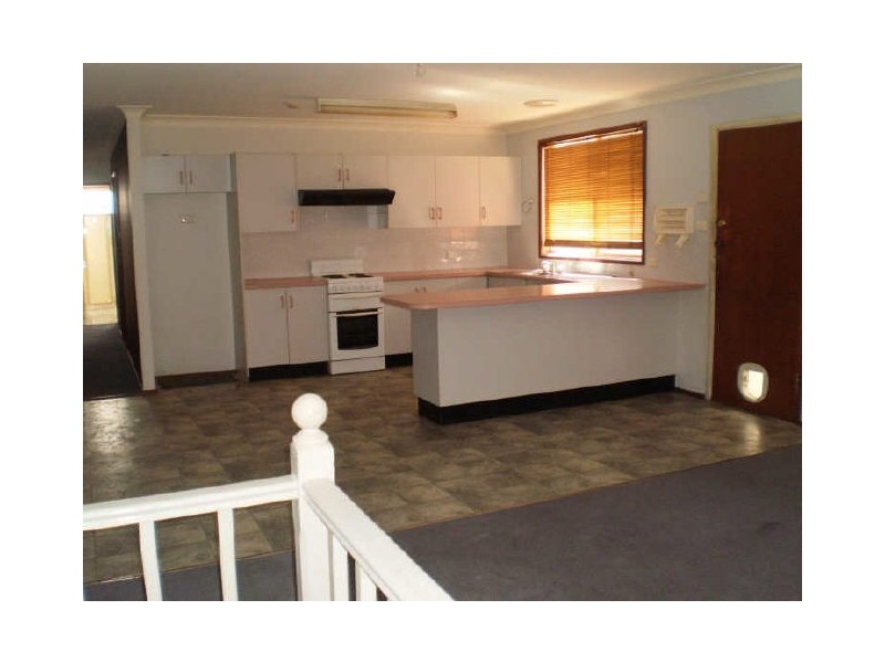 32 Heather Street, Heatherbrae NSW 2324