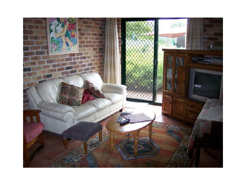 4 Eskdale Park Drive, Seaham NSW 2324